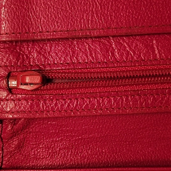 CHANEL wallet and bag - Picture 12 of 16